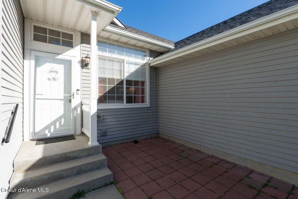 Photo of 2521 Timberlake Loop, Coeur dAlene, ID 83815 (MLS # 25-10167)
