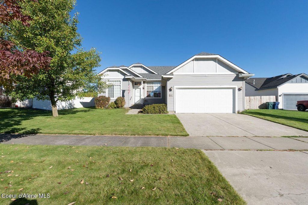 Photo of 2521 Timberlake Loop, Coeur dAlene, ID 83815 (MLS # 25-10167)