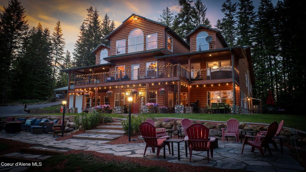Photo of 6918 GARWOOD Rd, Hayden, ID 83835 (MLS # 25-5275)