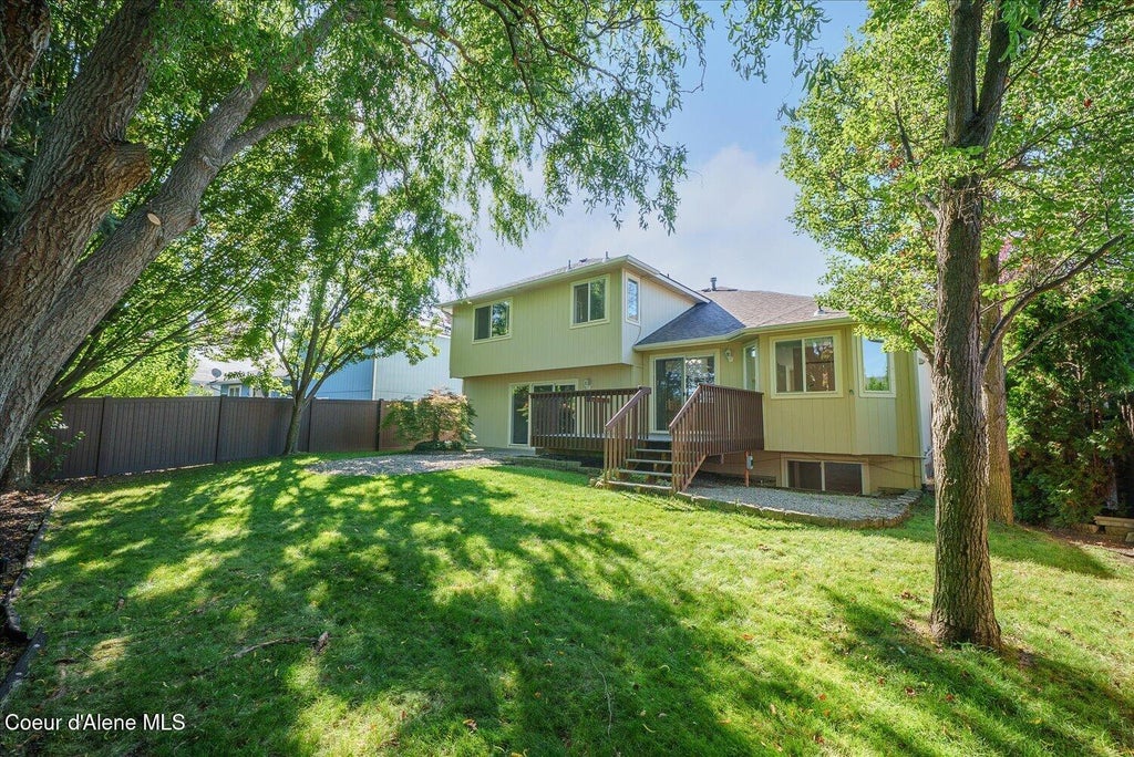 Photo of 924 Homestead DR, Liberty Lake, WA 99019 (MLS # 26-9928)