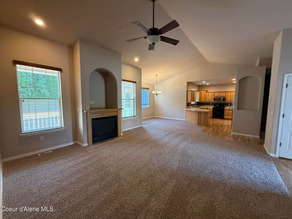 Photo of 10102 ZACK Ct, Hayden, ID 83835 (MLS # 25-9523)