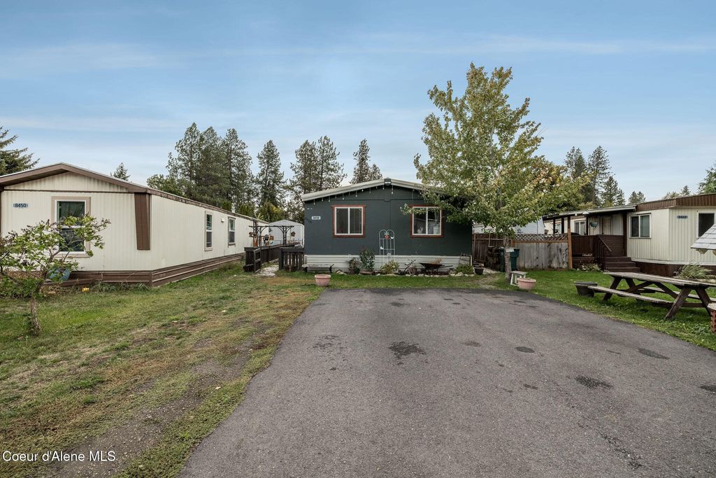 Photo of 8458 Park Loop, Rathdrum, ID 83858 (MLS # 25-11122)