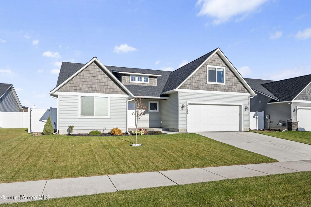 Photo of 12676 Krauss Cir, Rathdrum, ID 83858 (MLS # 25-11146)