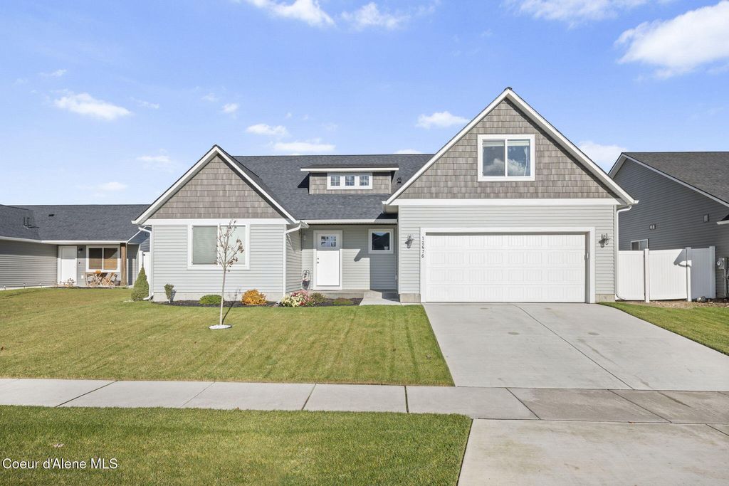 Photo of 12676 Krauss Cir, Rathdrum, ID 83858 (MLS # 25-11146)
