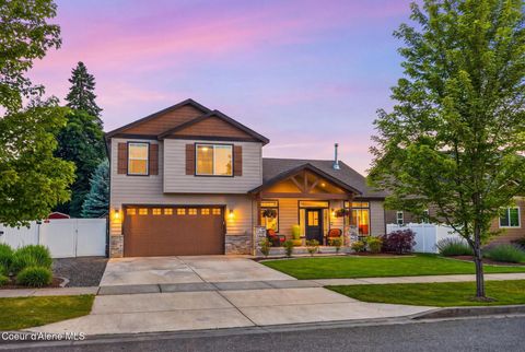 Photo of 1658 Boyles Ave, Hayden, ID 83835 (MLS # 26-7546)