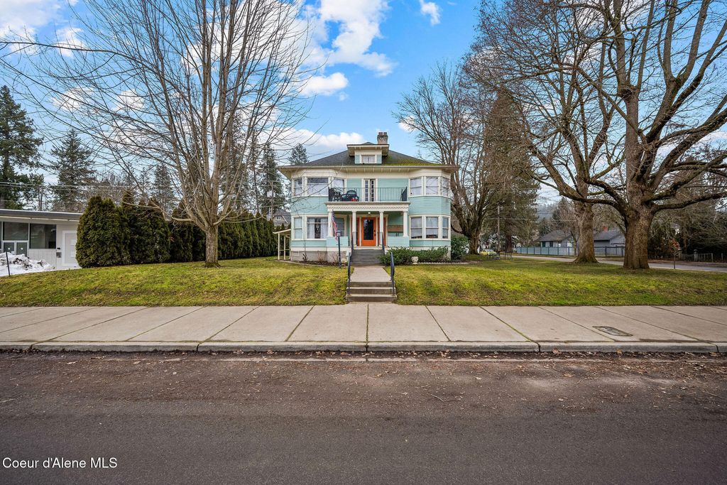 Photo of 1006 Sherman, Coeur dAlene, ID 83814 (MLS # 26-513)