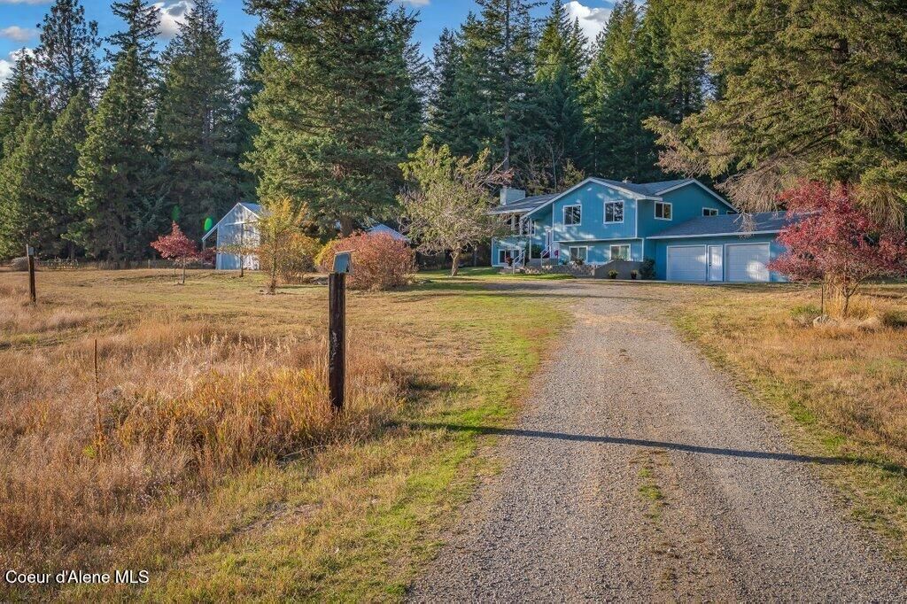 Photo of 14895 CRYSTAL SPRINGS Springs, Rathdrum, ID 83858 (MLS # 25-9983)