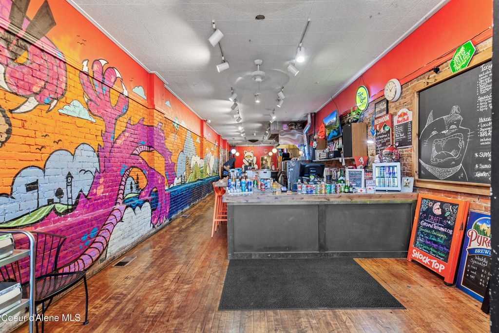 Photo of 322 Sherman, Coeur dAlene, ID 83814 (MLS # 25-10684)