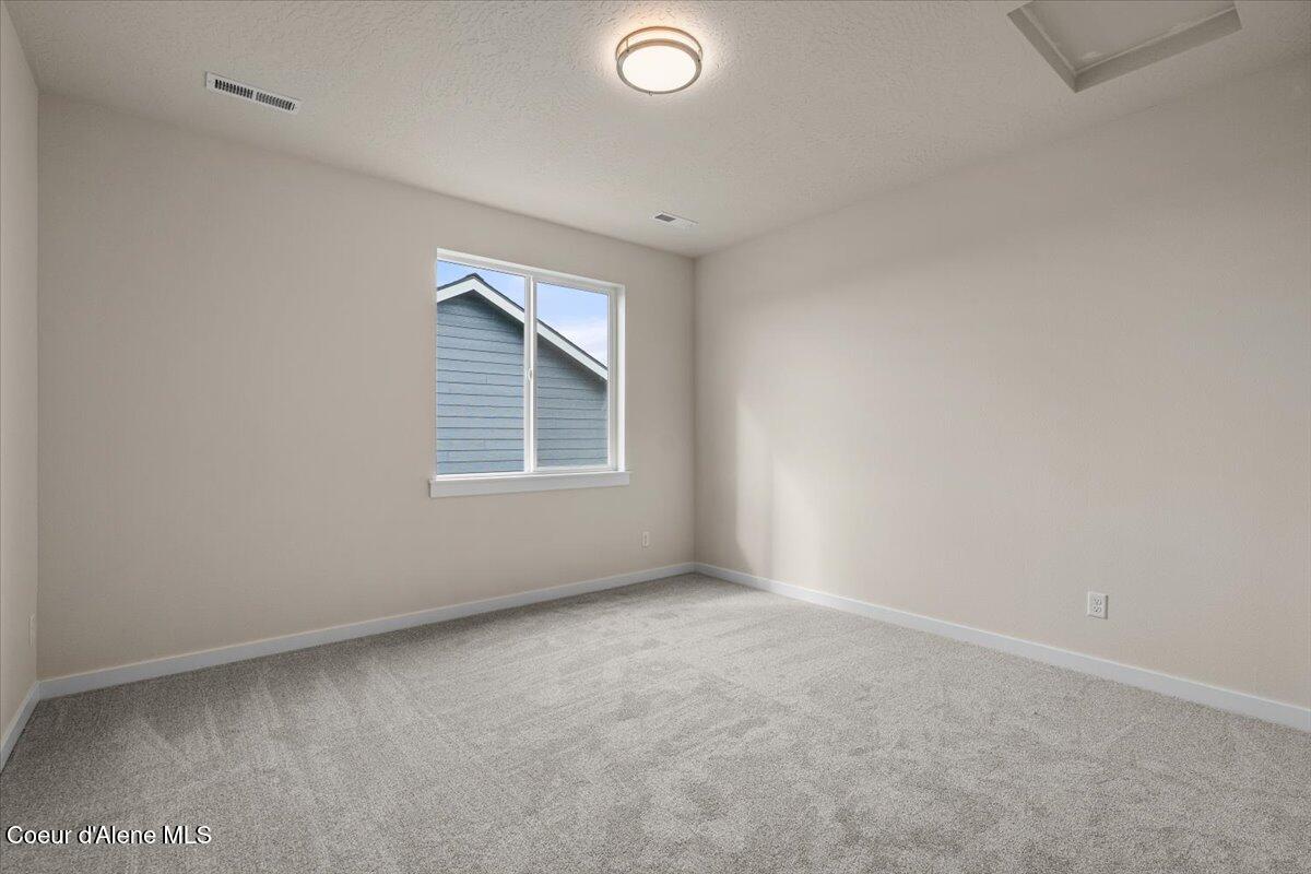 3423 N Cyprus Fox Loop, Post Falls, Idaho image 28