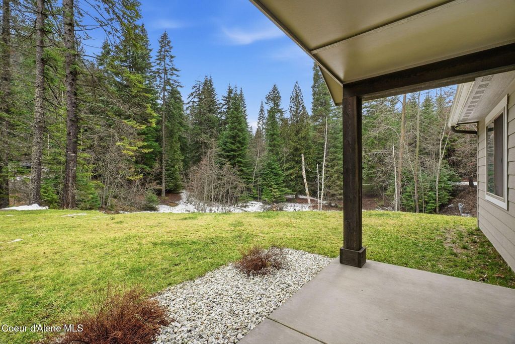 Photo of 12053 Dufort Rd, Priest River, ID 83856 (MLS # 26-1045)