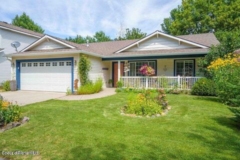 Photo of 2809 Versailles Dr, Coeur dAlene, ID 83815 (MLS # 26-4326)
