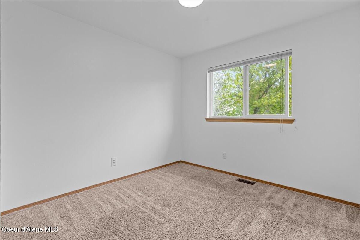 3120 N 10th Pl, Coeur d'Alene, Idaho image 18