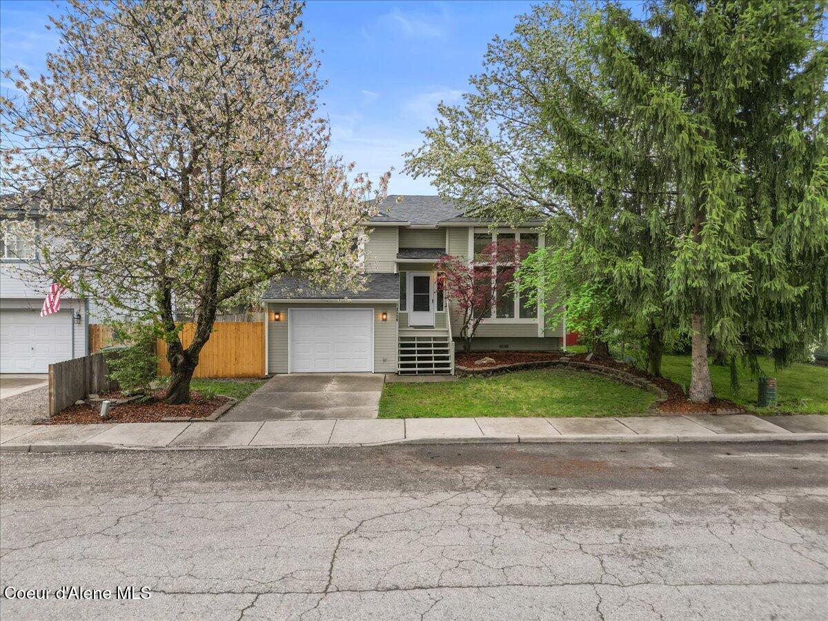 3120 N 10th Pl, Coeur d'Alene, Idaho image 1