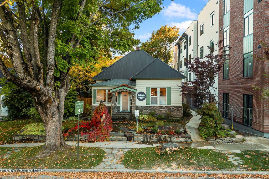 Photo of 409 Church ST, Sandpoint, ID 83864 (MLS # 26-9986)