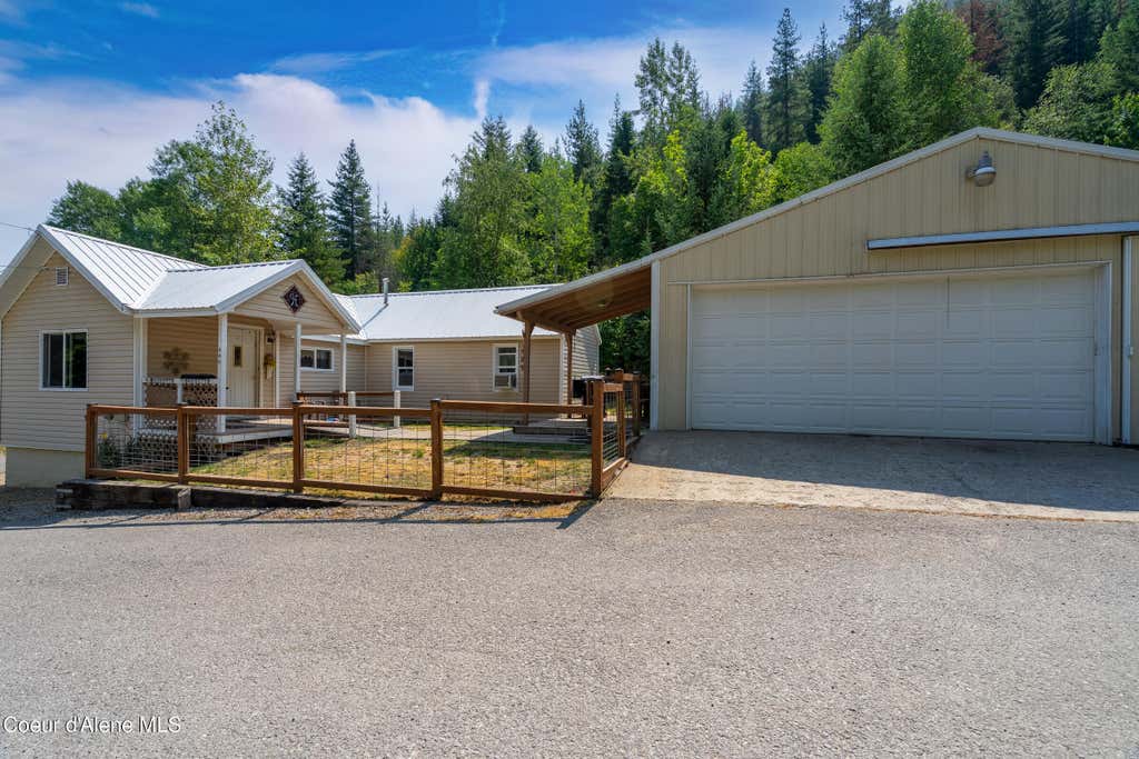Photo of 809 Mill AVE, Kellogg, ID 83837 (MLS # 26-7982)