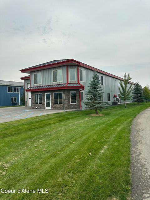 Photo of 11945 WARREN St, Hayden, ID 83835 (MLS # 25-9819)