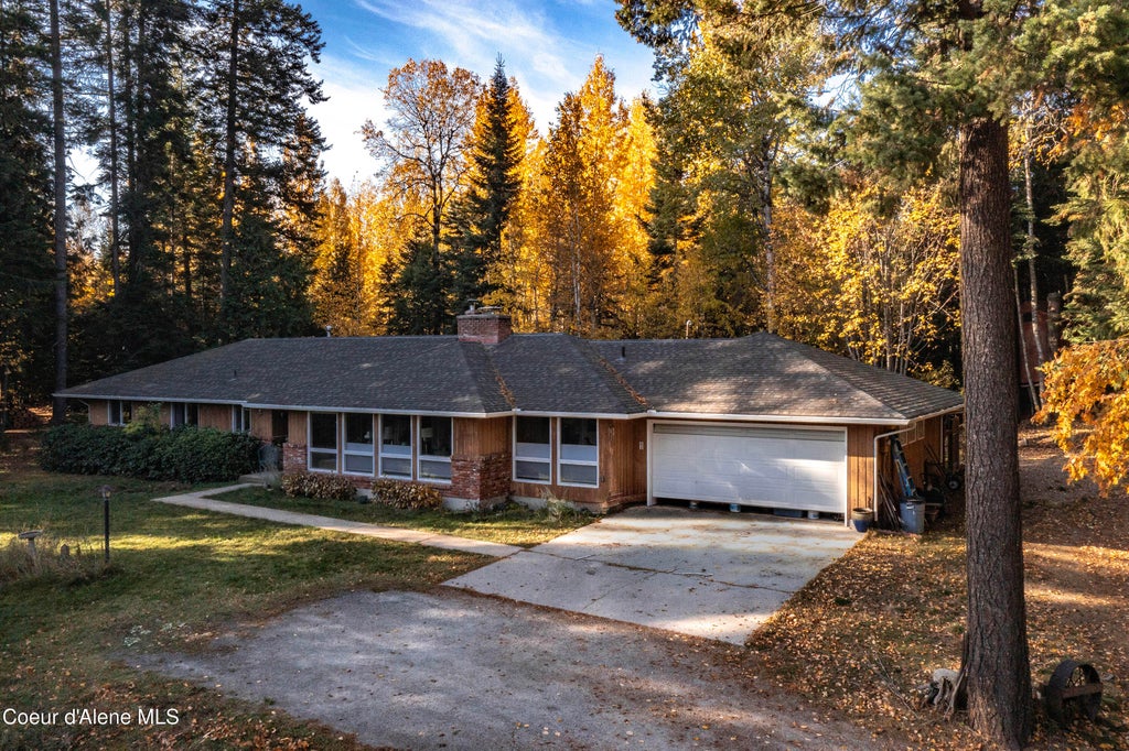 Photo of 178 Weston Rd, Sandpoint, ID 83864 (MLS # 26-10464)