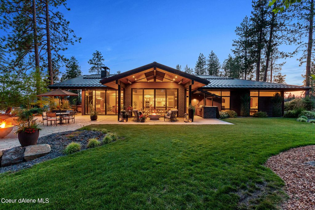 Photo of 6282 OLD BARN Rd, Harrison, ID 83833 (MLS # 25-4391)