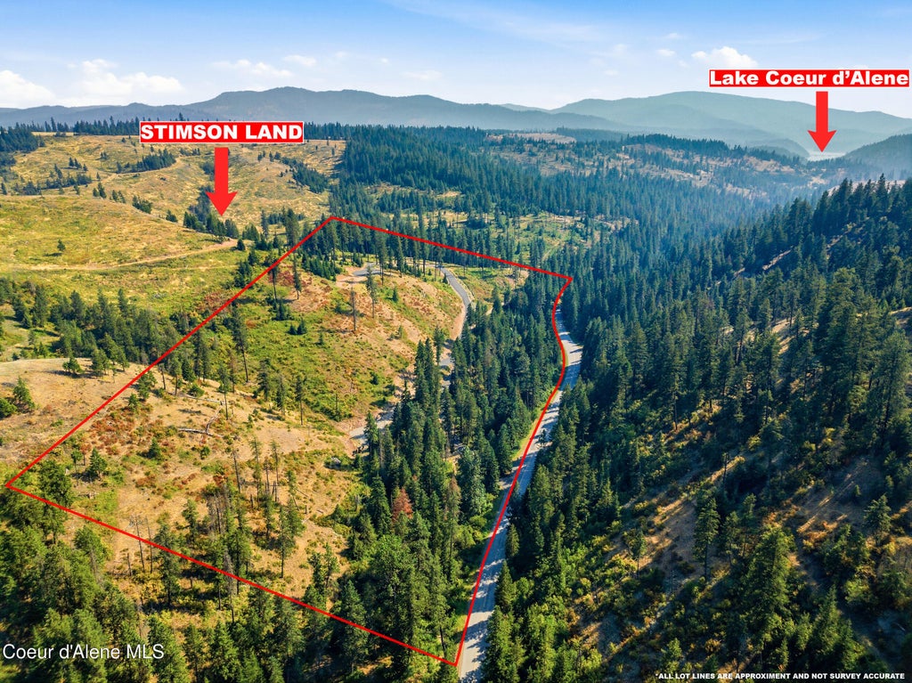 Photo of 2304 Blue Creek Creek, Coeur dAlene, ID 83814 (MLS # 26-2207)