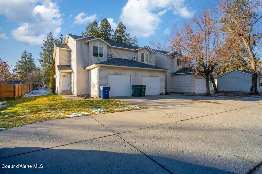 Photo of 1803 N Spokane St, Post Falls, ID 83854 (MLS # 25-2874)
