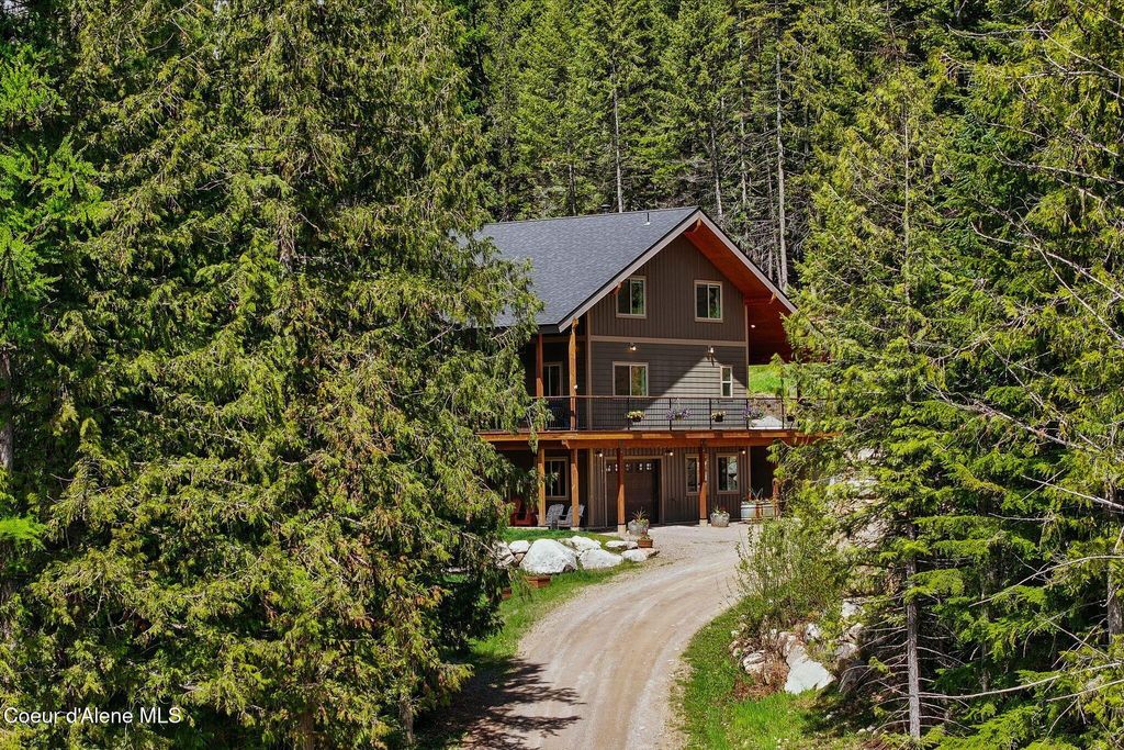 Photo of 204 Courtlen Ct, Priest Lake, ID 83856 (MLS # 25-11230)