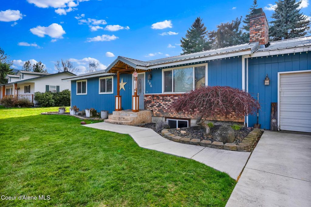 Photo of 206 Idaho, Post Falls, ID 83854 (MLS # 26-3116)