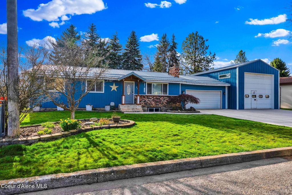 Photo of 206 Idaho, Post Falls, ID 83854 (MLS # 26-3116)
