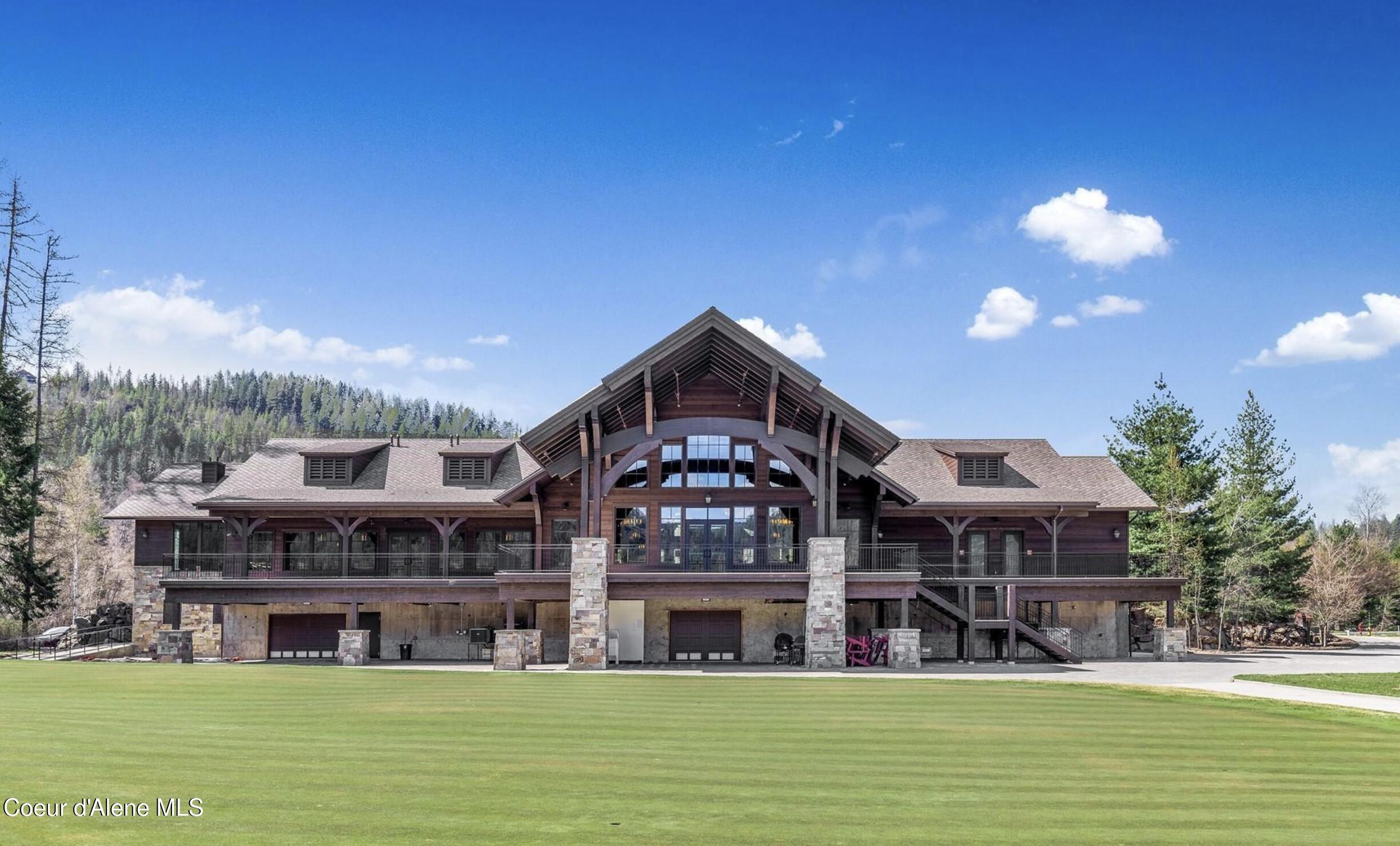 Sandpoint, Idaho 83864, United States, 4 Bedrooms Bedrooms, ,3 BathroomsBathrooms,Residential,Active,124614