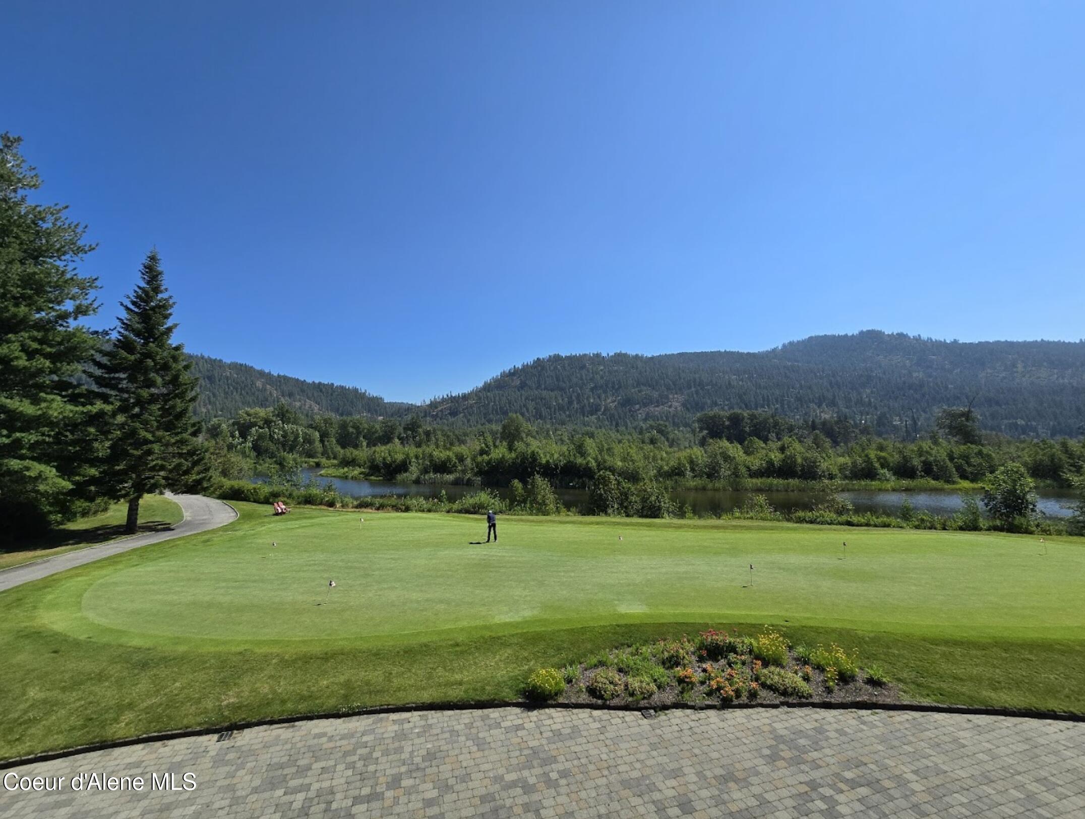 Sandpoint, Idaho 83864, United States, 4 Bedrooms Bedrooms, ,3 BathroomsBathrooms,Residential,Active,124614