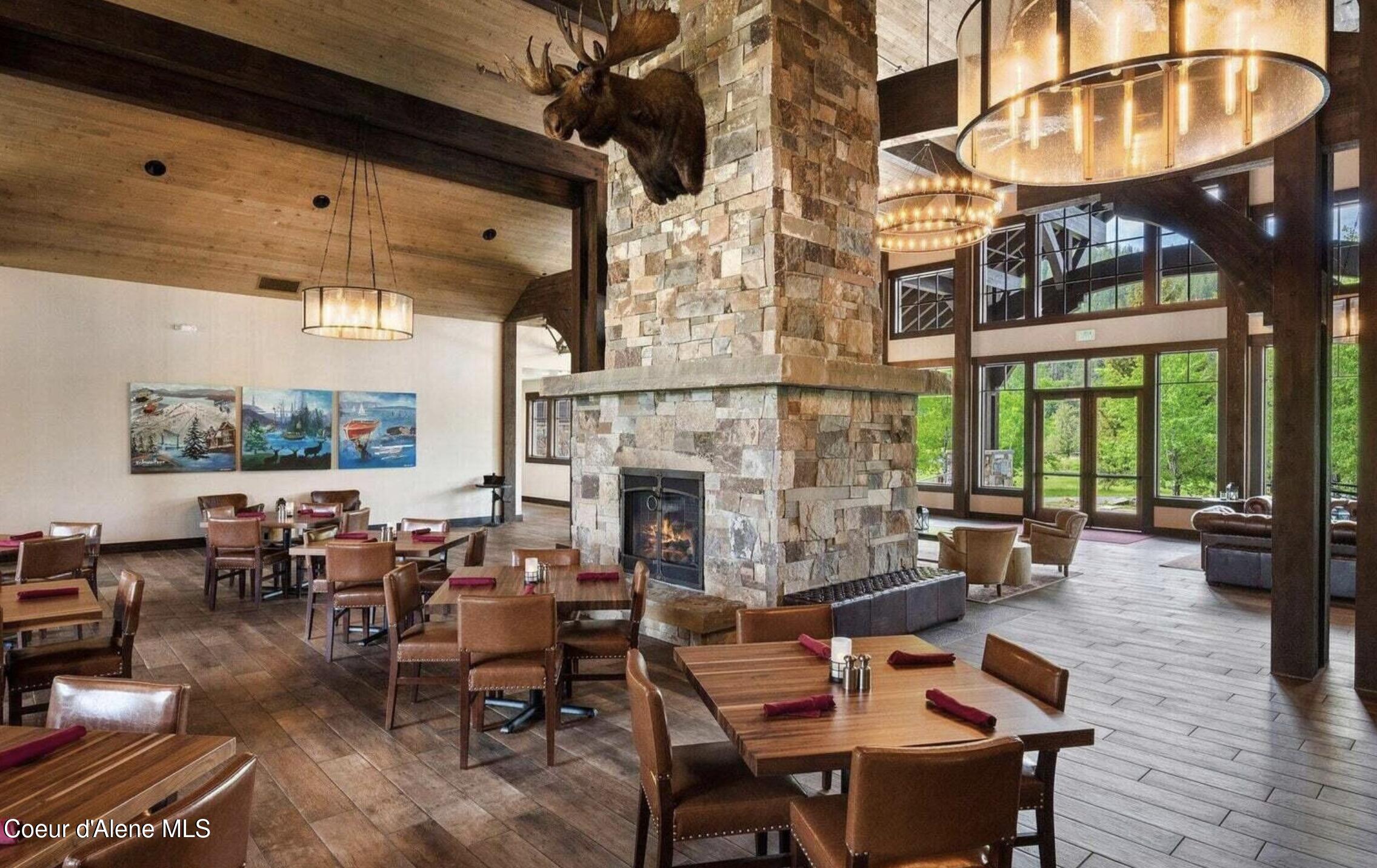 Sandpoint, Idaho 83864, United States, 4 Bedrooms Bedrooms, ,3 BathroomsBathrooms,Residential,Active,124614