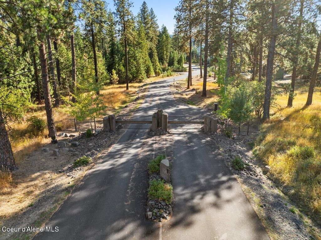 Photo of L15 Blk 1 Gifted View View, Coeur dAlene, ID 83814 (MLS # 25-9923)