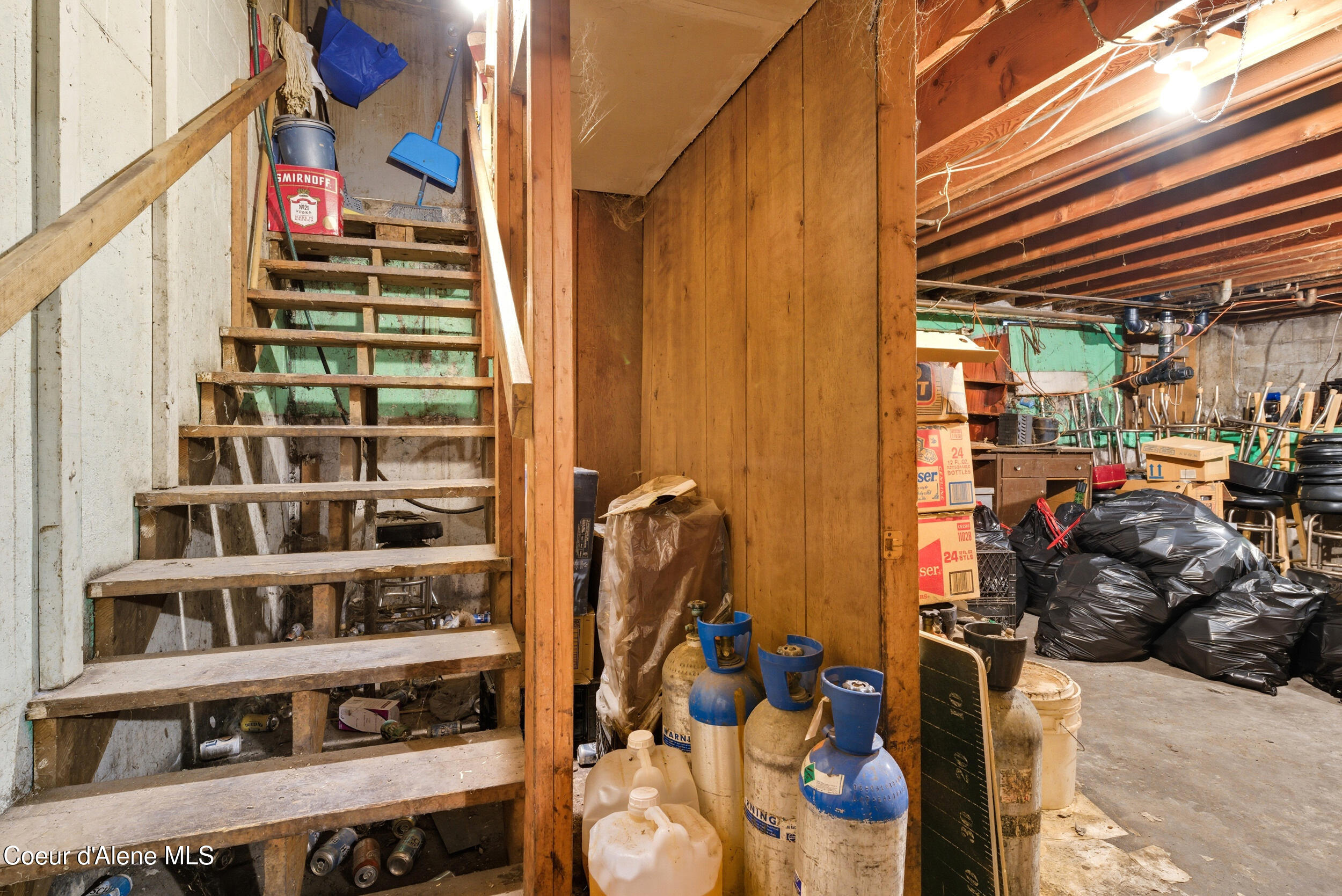 Smelterville, Idaho 83868, United States, ,Commercial,Active,223305