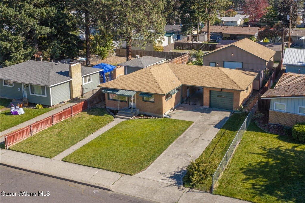 Photo of 6804 Stevens ST, Spokane, WA 99208 (MLS # 26-10092)