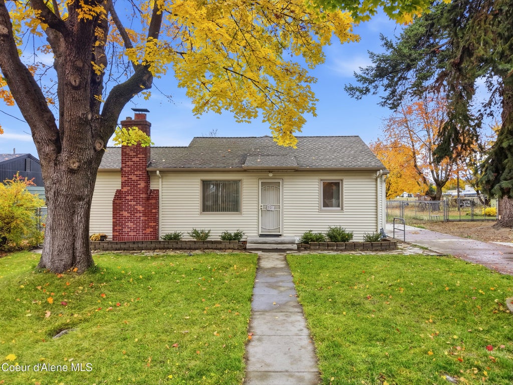 Photo of 501 Hattie AVE, Coeur dAlene, ID 83814 (MLS # 26-10606)