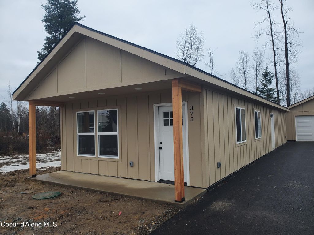 Photo of 375 Jasper Loop Loop, Ponderay, ID 83852 (MLS # 26-1033)