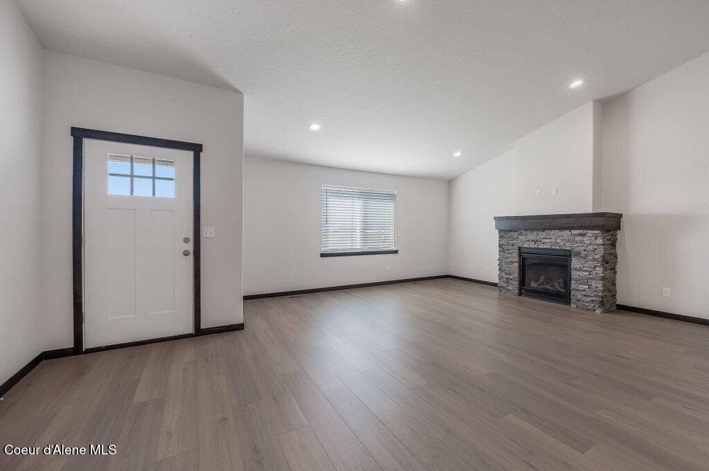 Photo of 11615 Railway Ave, Rathdrum, ID 83858 (MLS # 25-11543)