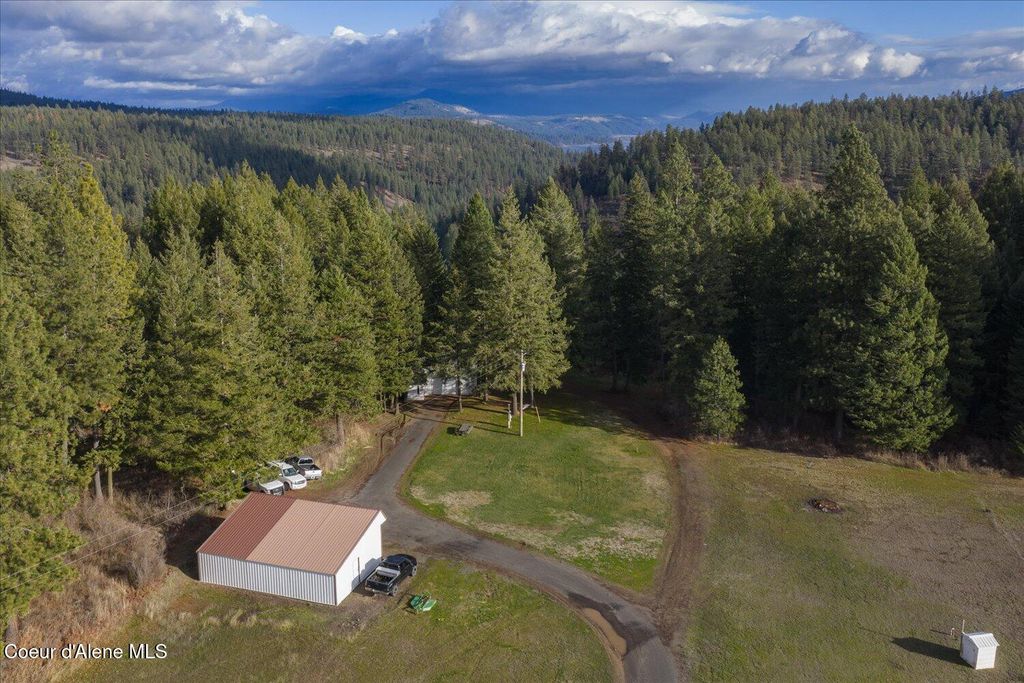 Photo of 1635 Canyon Ridge Ridge, Plummer, ID 83851 (MLS # 25-11269)