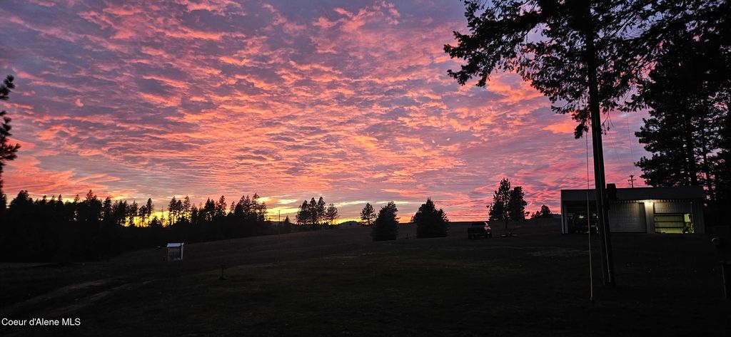 Photo of 1635 Canyon Ridge Ridge, Plummer, ID 83851 (MLS # 25-11269)