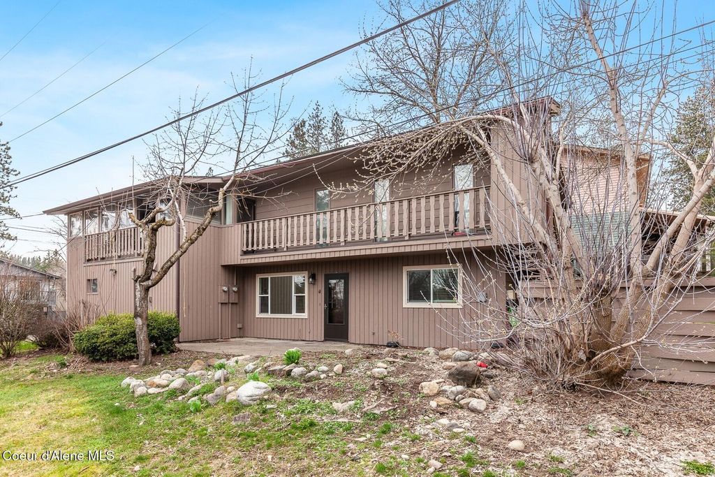 Photo of 2375/2377 Fairway Dr, Coeur dAlene, ID 83815 (MLS # 26-2666)