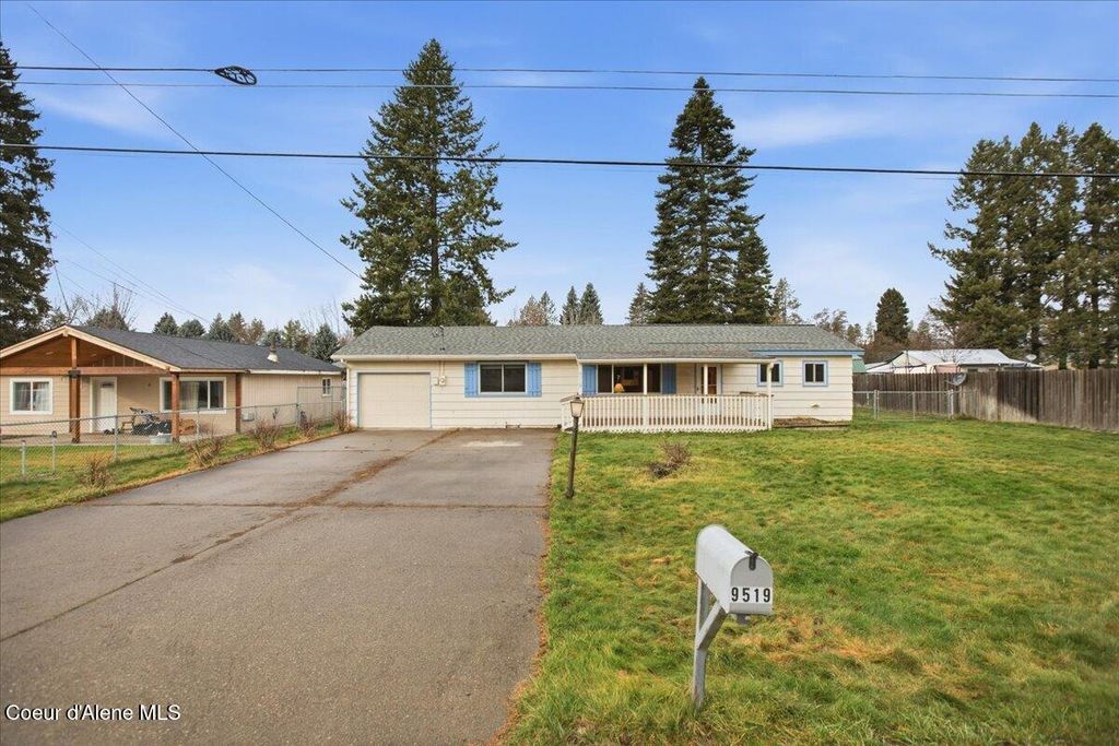 Photo of 9519 Baack St, Hayden, ID 83835 (MLS # 26-3797)