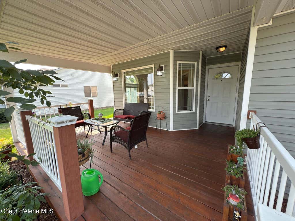 Photo of 2474 Berkley LN, Hayden, ID 83835 (MLS # 26-8329)