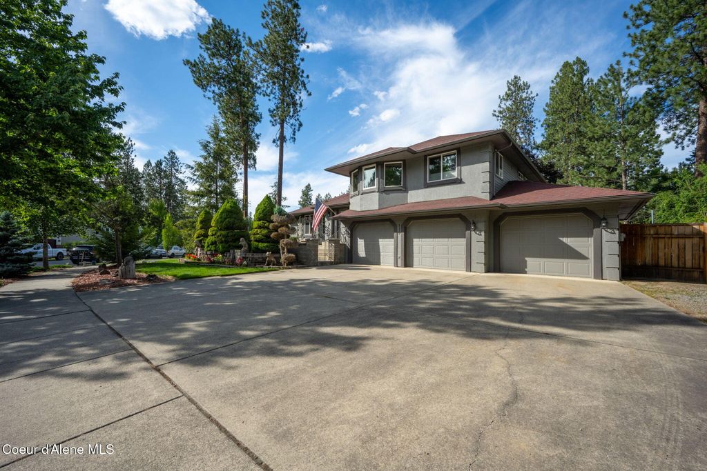 Photo of 5231 River PL, Post Falls, ID 83854 (MLS # 26-6918)