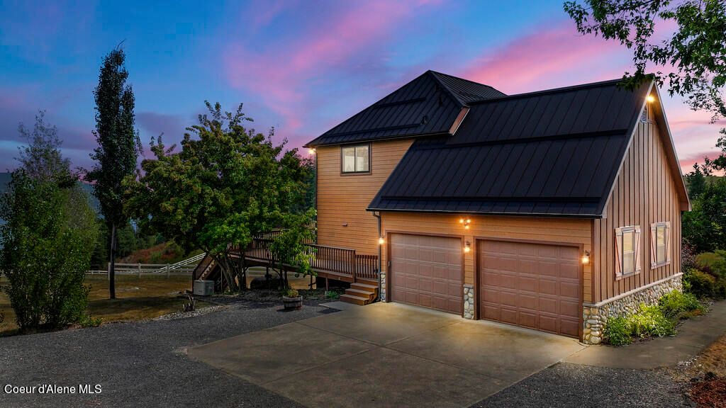 Photo of 19750 Providence Ln, Worley, ID 83876 (MLS # 25-5668)