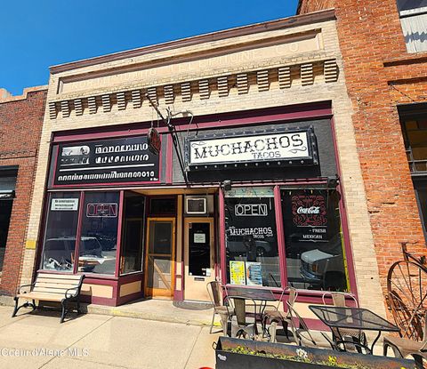 Photo of 517 Bank, Wallace, ID 83873 (MLS # 25-9996)