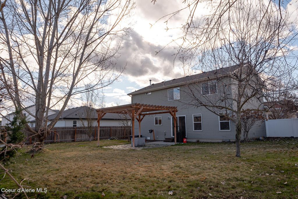 Photo of 8464 Boysenberry Loop, Hayden, ID 83835 (MLS # 26-1977)