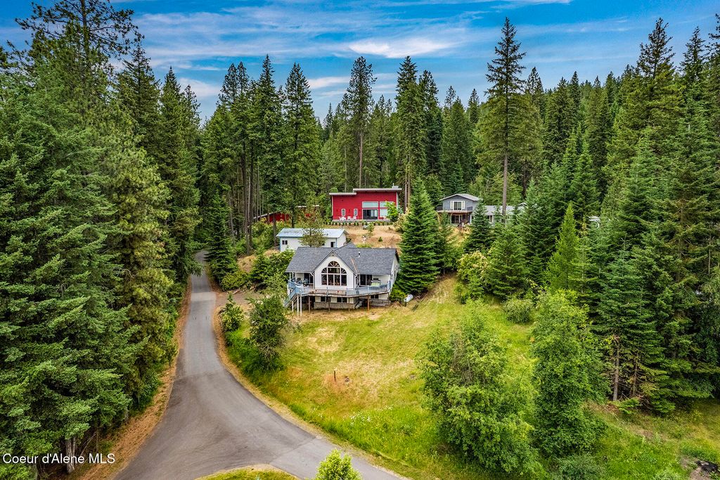 Photo of 7605 SANDERS Rd, Coeur dAlene, ID 83814 (MLS # 25-10334)