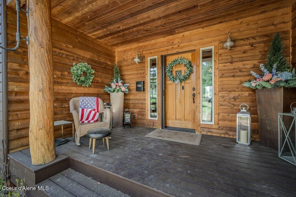 2875 Gold Creek