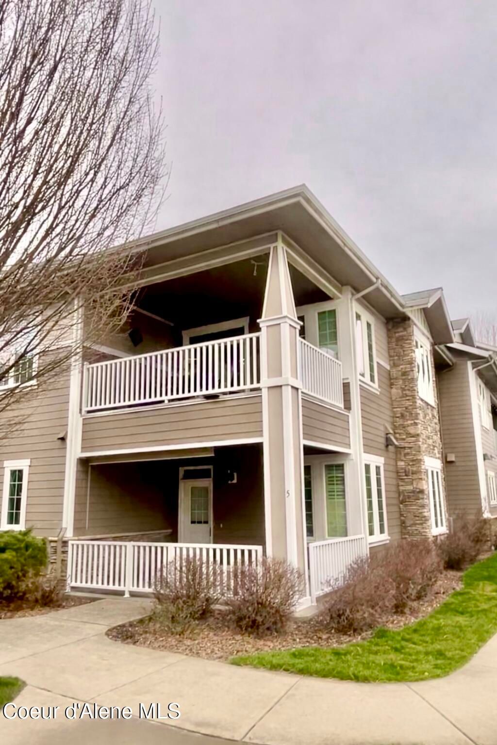 Photo of 4444 Greenchain Loop #5, Coeur dAlene, ID 83814 (MLS # 26-2507)