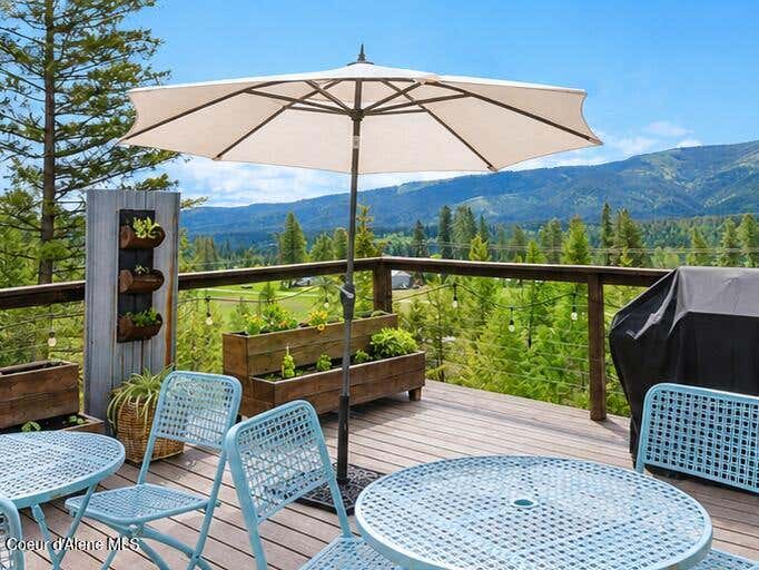 Photo of 32 Angelina Way, Priest River, ID 83856 (MLS # 26-7703)
