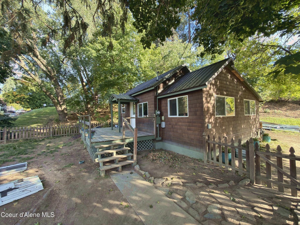 Photo of 6552 Jackson ST, Bonners Ferry, ID 83805 (MLS # 26-9123)